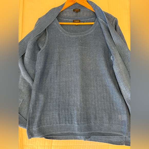 Talbots Vibrant Blue Knit sleeveless top and open cardigan set - Picture 9 of 16